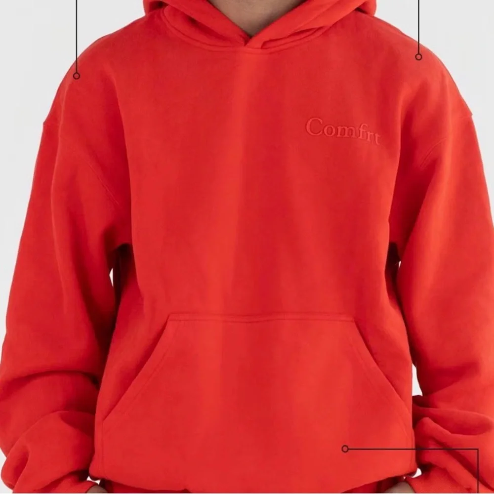 NWT Women's Comfort Red Hoodie - Picture 1 of 4